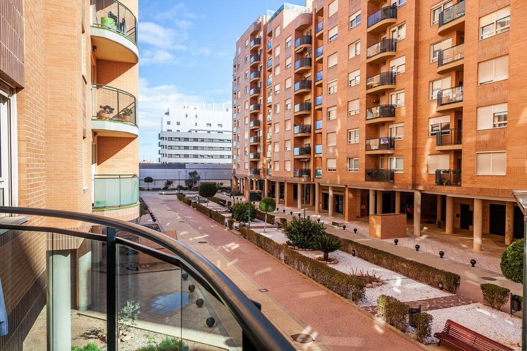 Valencia Flat Rental Swim And Paddle 部屋 写真